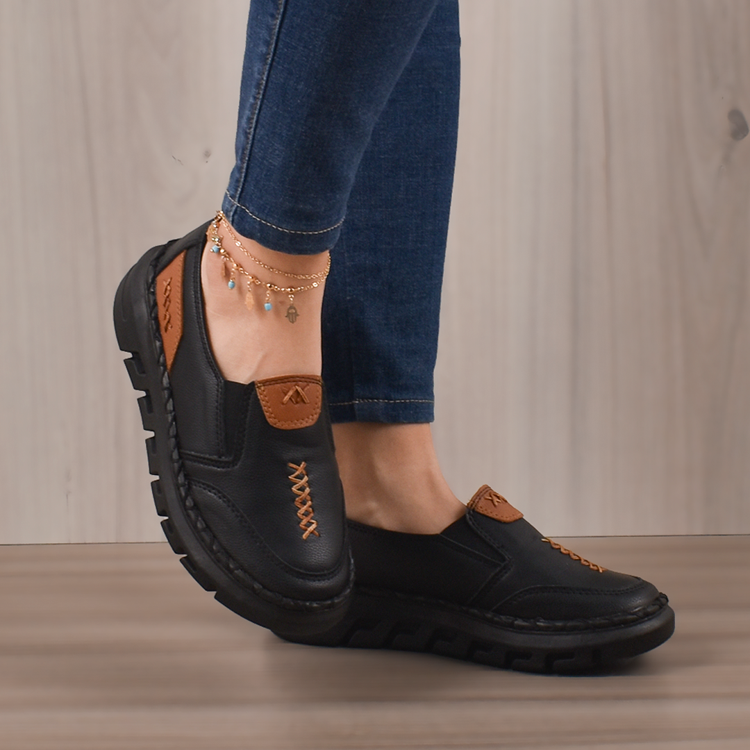 gid://shopify/MediaImage/24566348218462